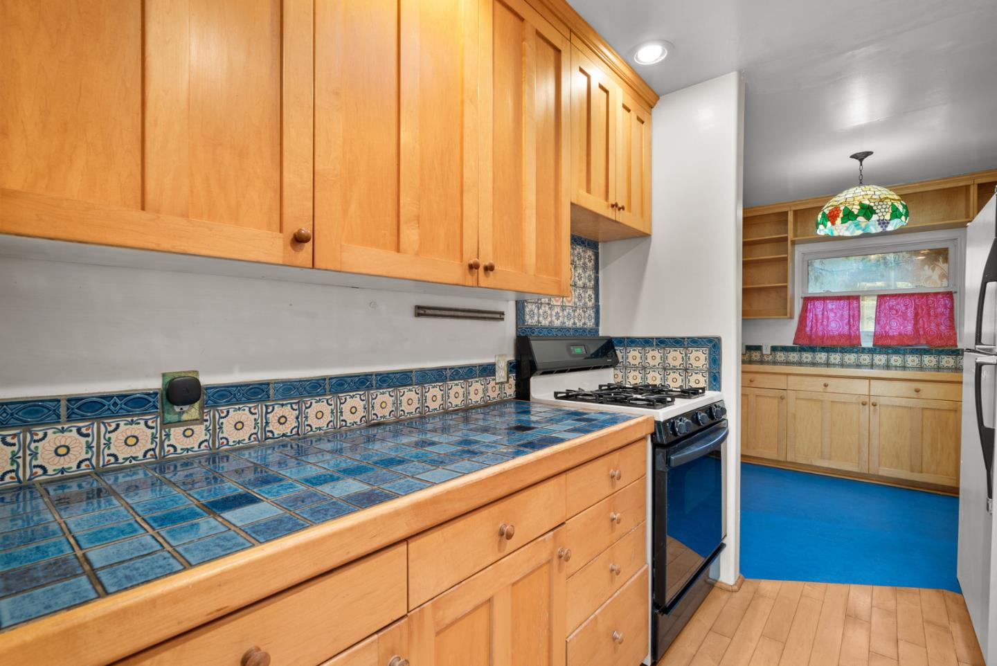 Detail Gallery Image 27 of 82 For 312 Elm St, Santa Cruz,  CA 95060 - 2 Beds | 1/1 Baths