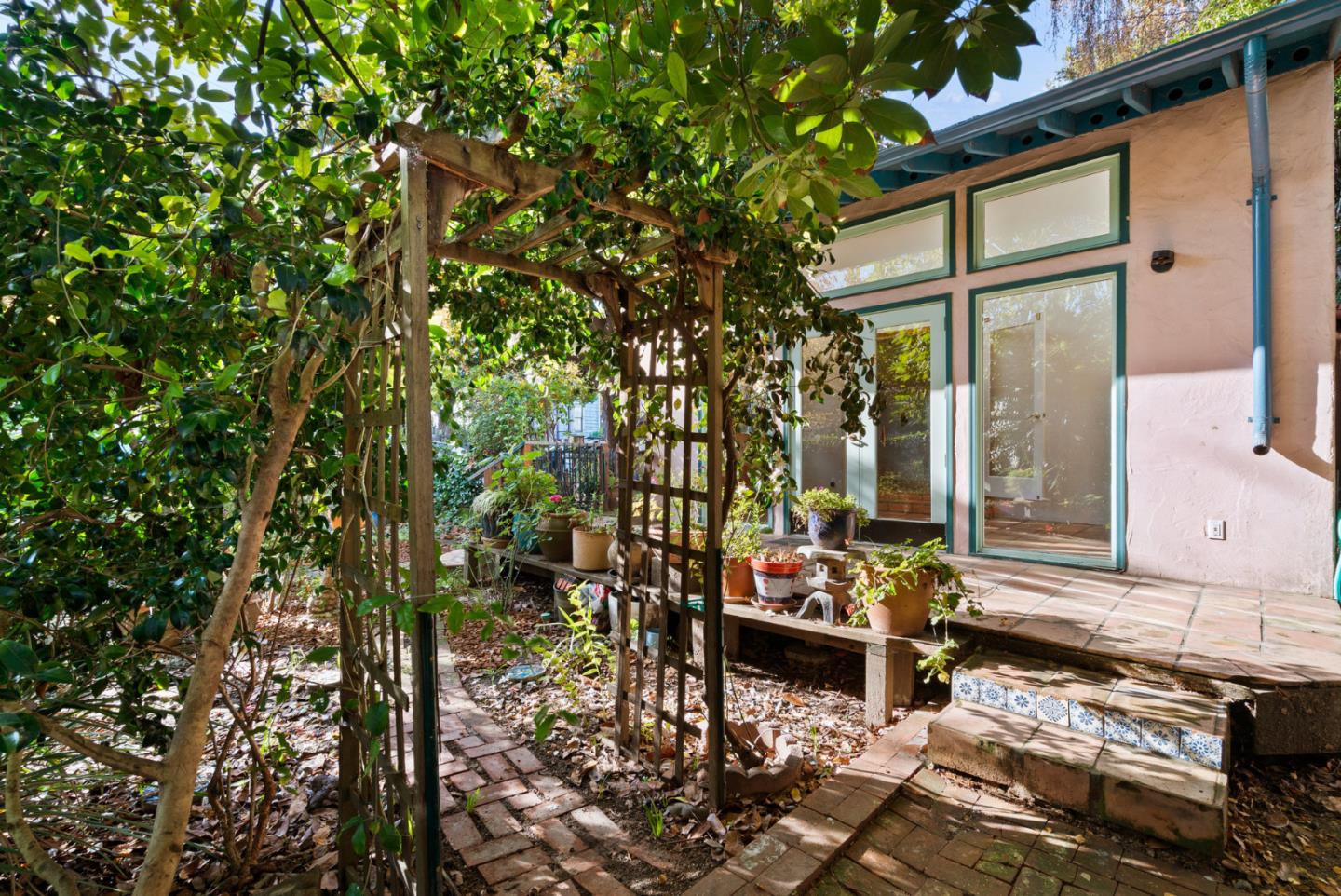 Detail Gallery Image 43 of 82 For 312 Elm St, Santa Cruz,  CA 95060 - 2 Beds | 1/1 Baths