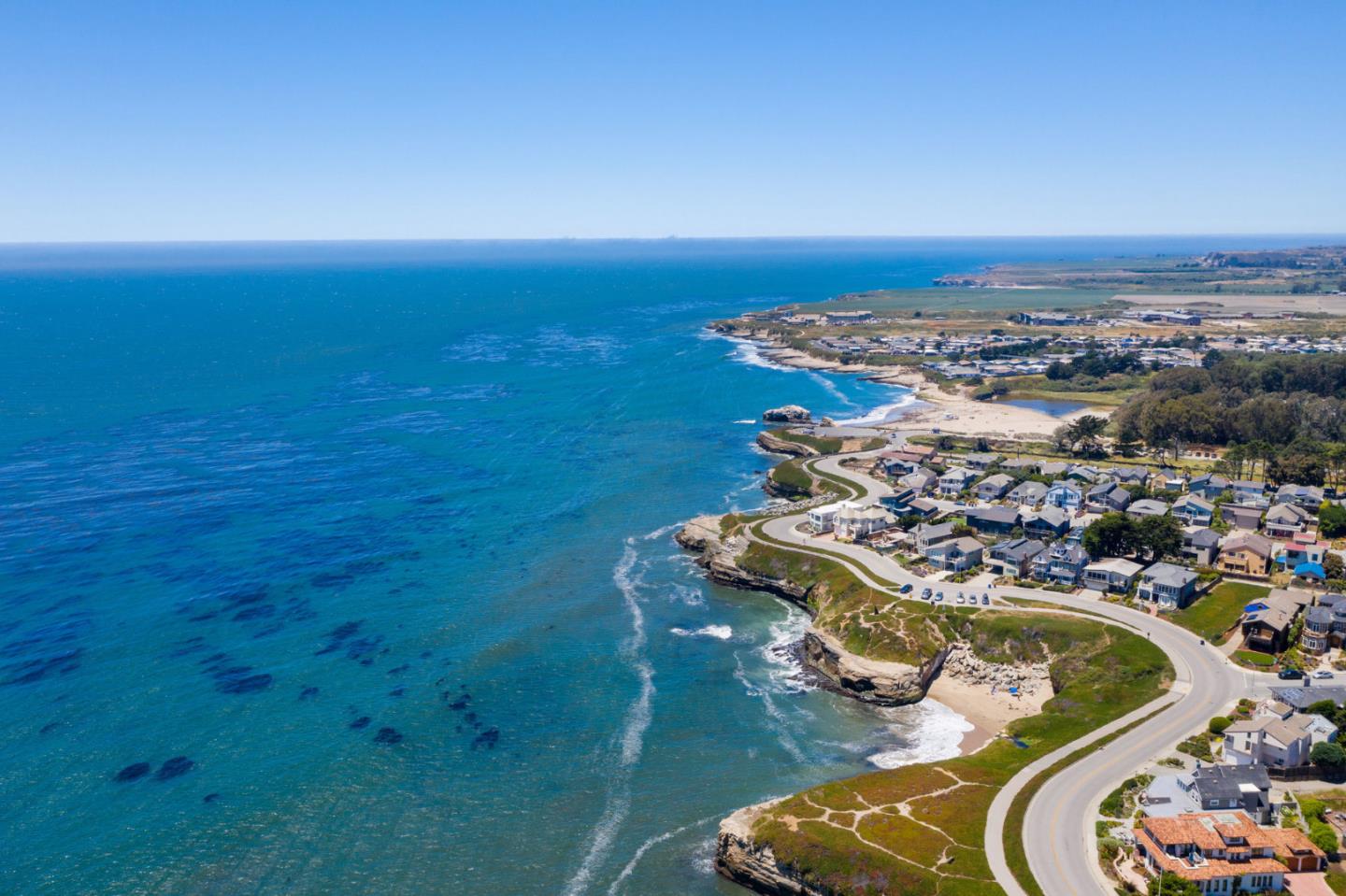 Detail Gallery Image 70 of 82 For 312 Elm St, Santa Cruz,  CA 95060 - 2 Beds | 1/1 Baths