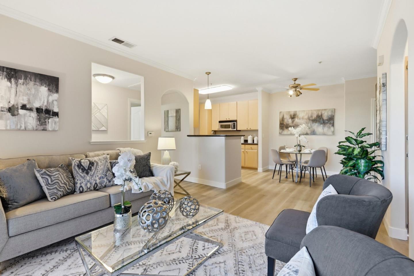 Photo #2: ML82028571 Listing: Photo #2