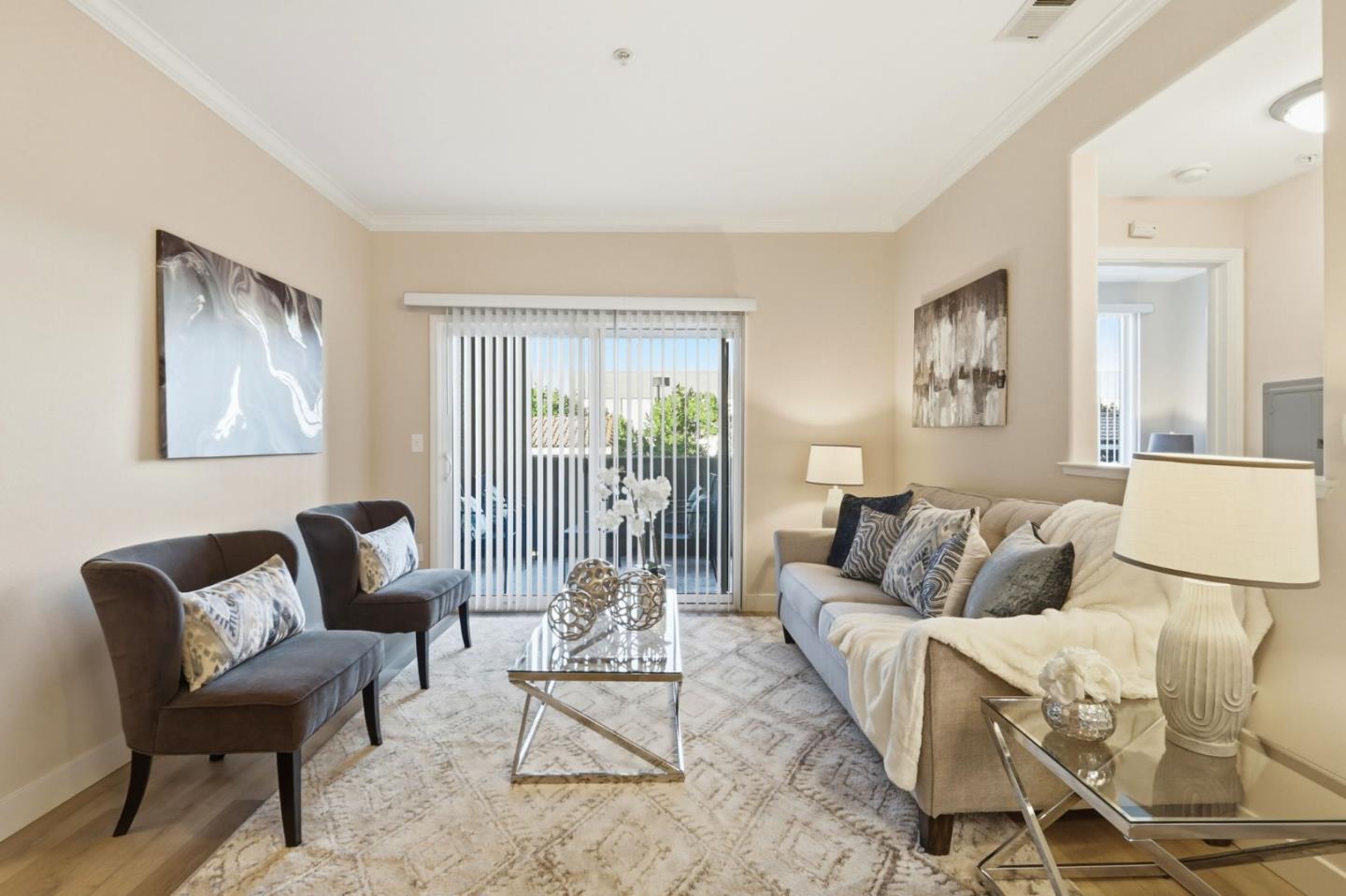 Photo #4: ML82028571 Listing: Photo #4