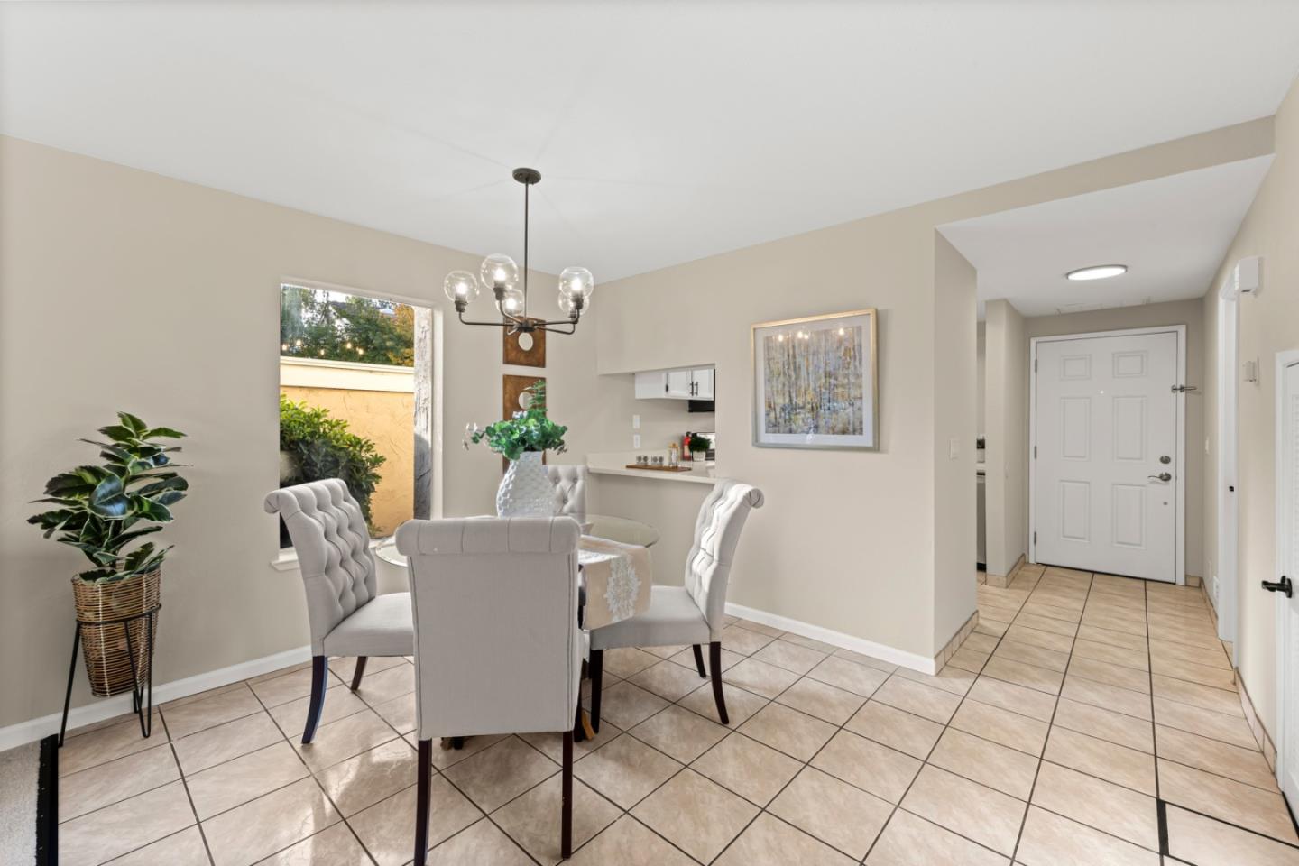 Detail Gallery Image 13 of 44 For 260 W Dunne Ave #20,  Morgan Hill,  CA 95037 - 2 Beds | 1/1 Baths