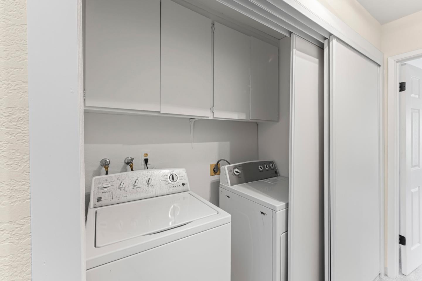 Detail Gallery Image 27 of 44 For 260 W Dunne Ave #20,  Morgan Hill,  CA 95037 - 2 Beds | 1/1 Baths