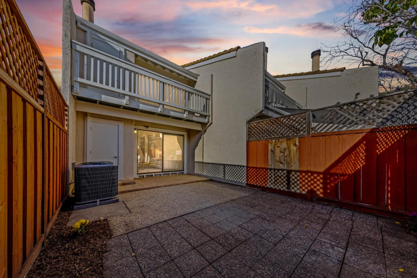 Detail Gallery Image 41 of 44 For 260 W Dunne Ave #20,  Morgan Hill,  CA 95037 - 2 Beds | 1/1 Baths