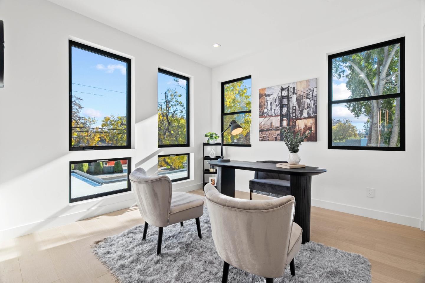 Detail Gallery Image 27 of 69 For 700 Farley St, Mountain View,  CA 94043 - 6 Beds | 6/1 Baths