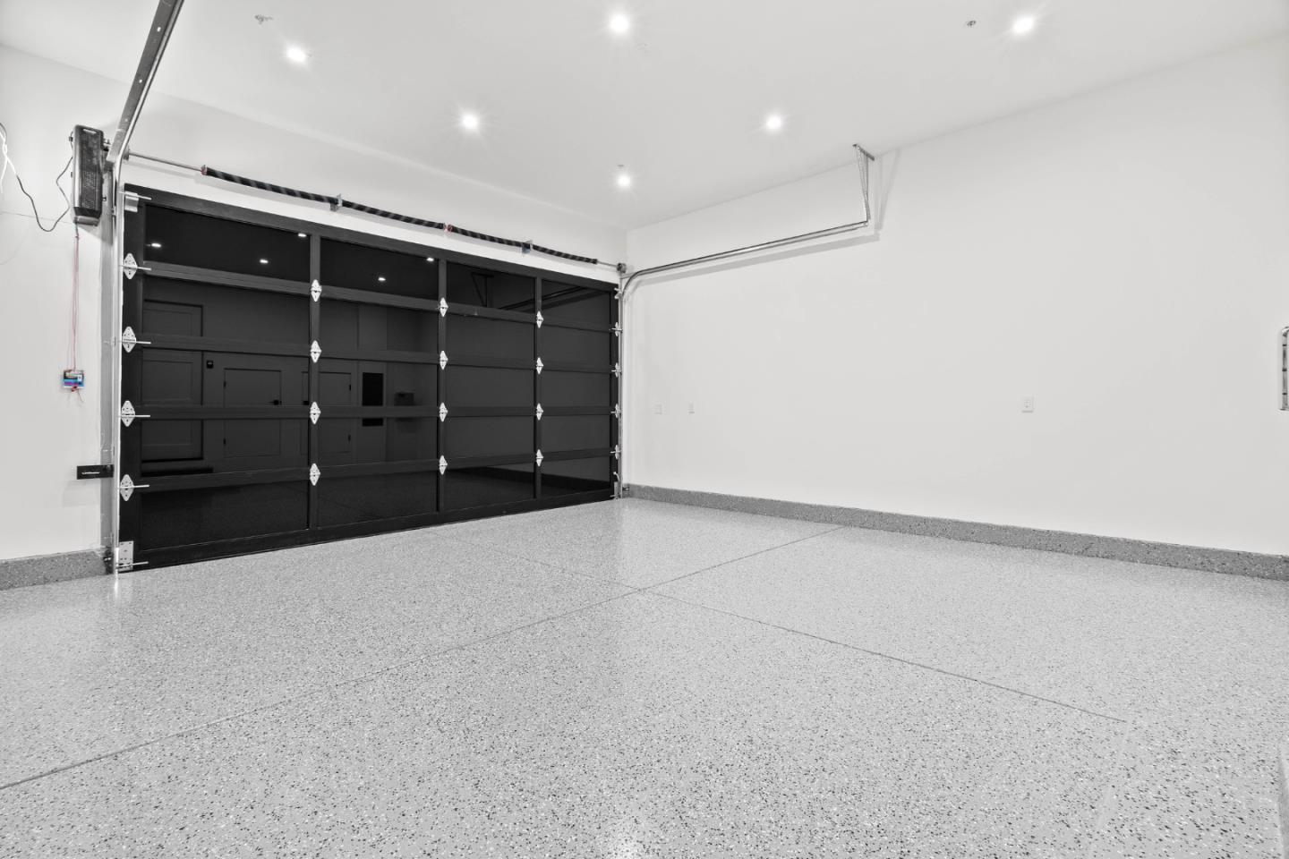 Detail Gallery Image 55 of 69 For 700 Farley St, Mountain View,  CA 94043 - 6 Beds | 6/1 Baths