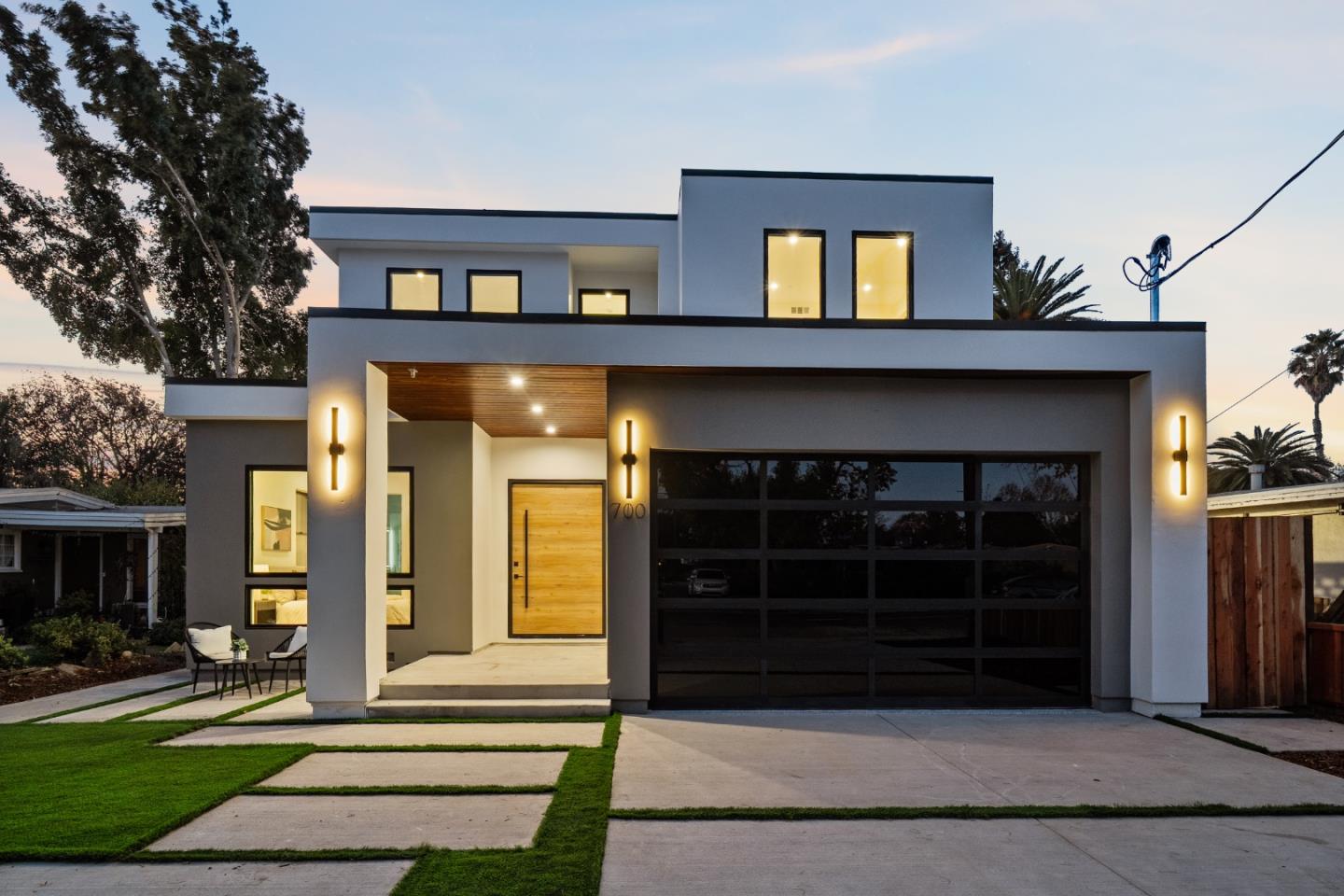 Detail Gallery Image 58 of 69 For 700 Farley St, Mountain View,  CA 94043 - 6 Beds | 6/1 Baths