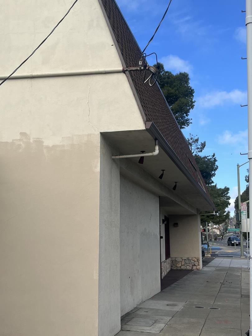 Detail Gallery Image 14 of 83 For 5909 Camden St, Oakland,  CA 94605 - – Beds | – Baths