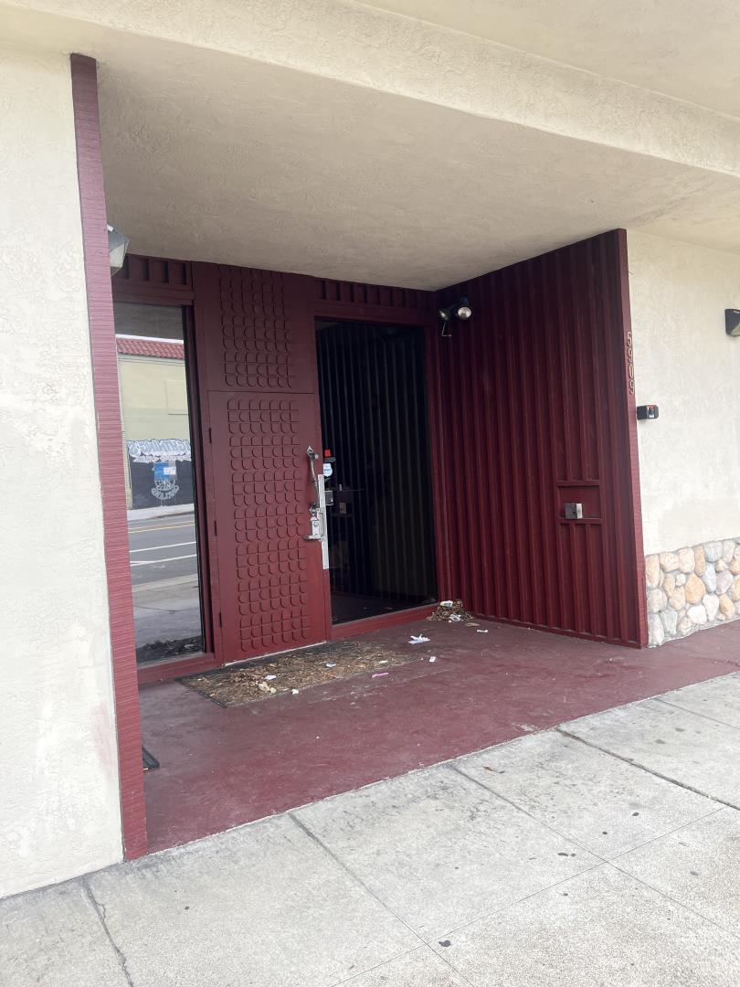 Detail Gallery Image 15 of 83 For 5909 Camden St, Oakland,  CA 94605 - – Beds | – Baths