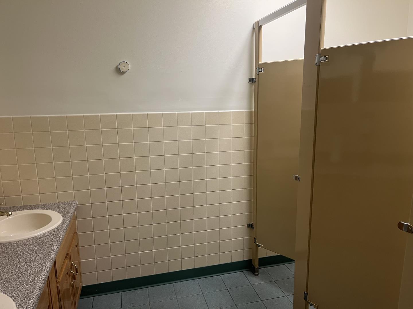 Detail Gallery Image 52 of 83 For 5909 Camden St, Oakland,  CA 94605 - – Beds | – Baths