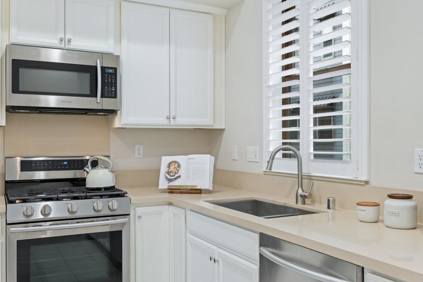 Photo #20: ML82028578 Listing: Photo #20