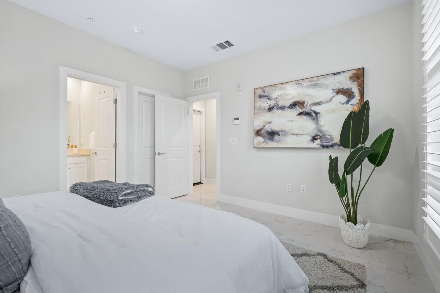 Photo #31: ML82028578 Listing: Photo #31