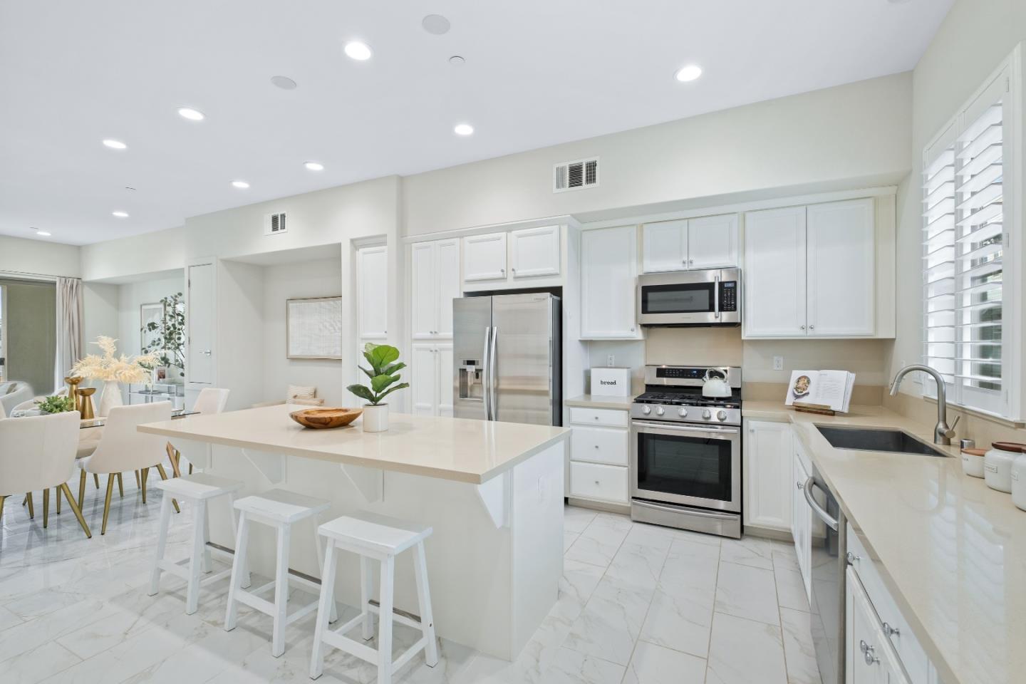 Photo #4: ML82028578 Listing: Photo #4