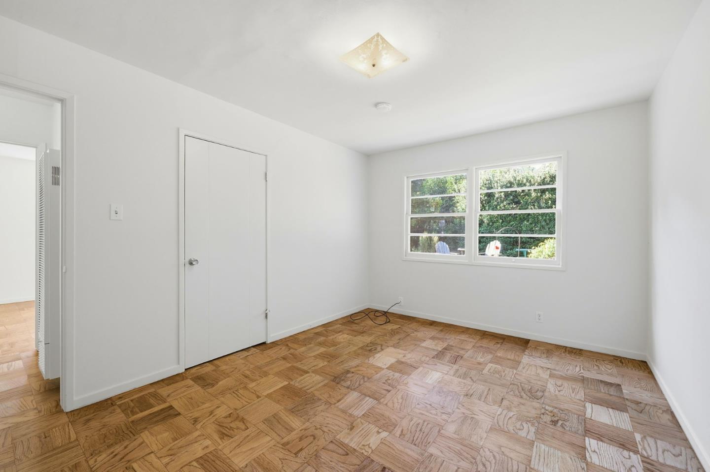 Detail Gallery Image 11 of 23 For 429 Pope St, Menlo Park,  CA 94025 - 3 Beds | 1/1 Baths