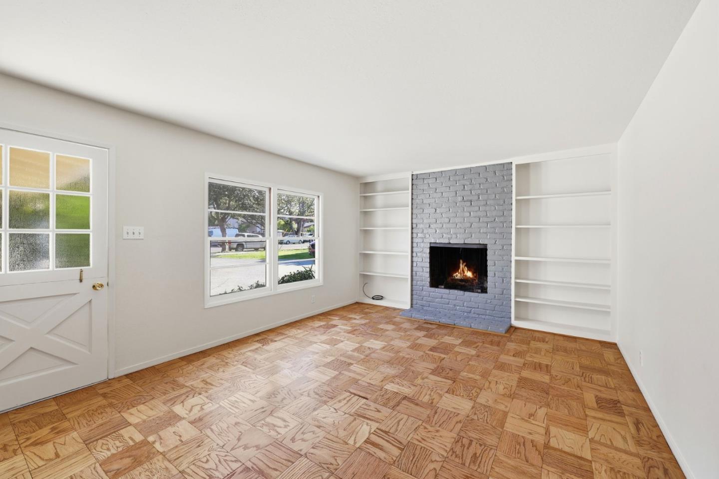Detail Gallery Image 7 of 23 For 429 Pope St, Menlo Park,  CA 94025 - 3 Beds | 1/1 Baths