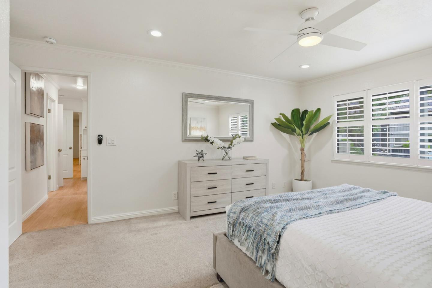 Detail Gallery Image 14 of 36 For 14351 Saratoga Ave a,  Saratoga,  CA 95070 - 2 Beds | 2 Baths