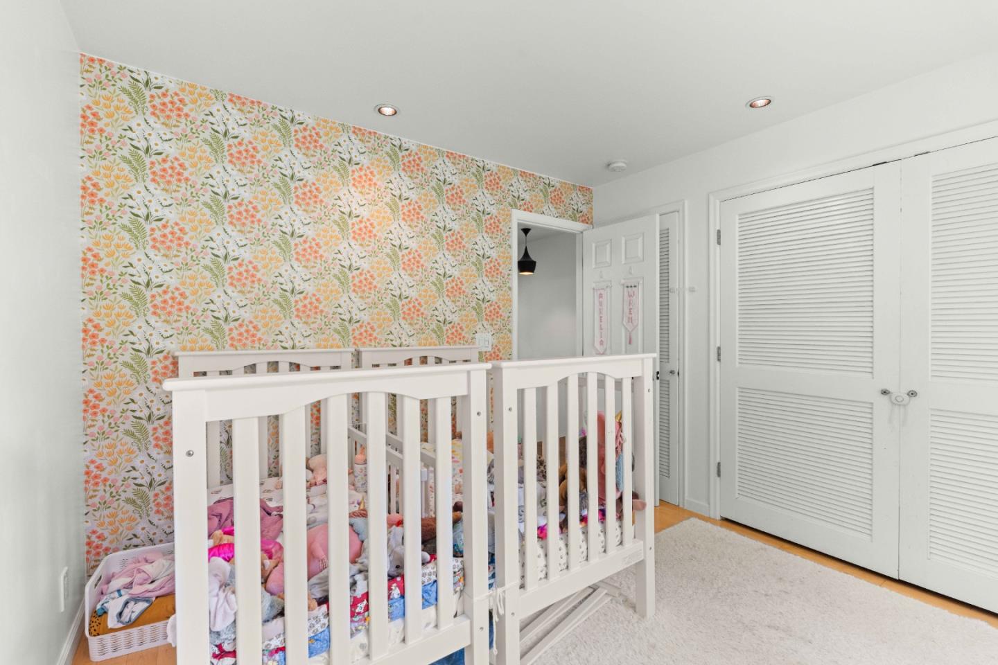 Detail Gallery Image 17 of 41 For 19060 Laurel Dr, Los Gatos,  CA 95033 - 2 Beds | 2/1 Baths