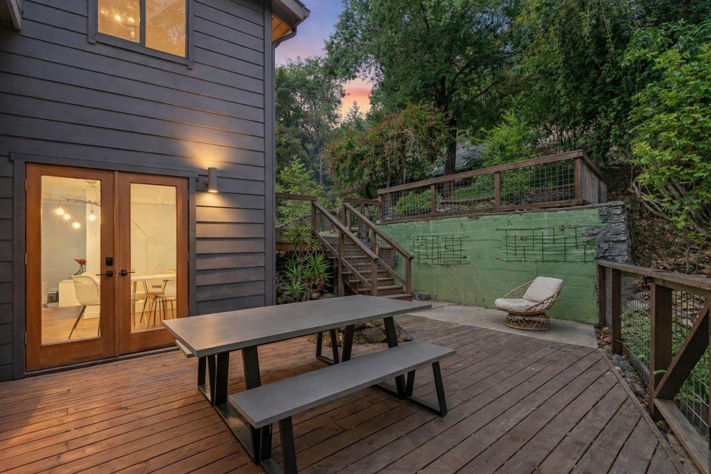 Detail Gallery Image 32 of 41 For 19060 Laurel Dr, Los Gatos,  CA 95033 - 2 Beds | 2/1 Baths