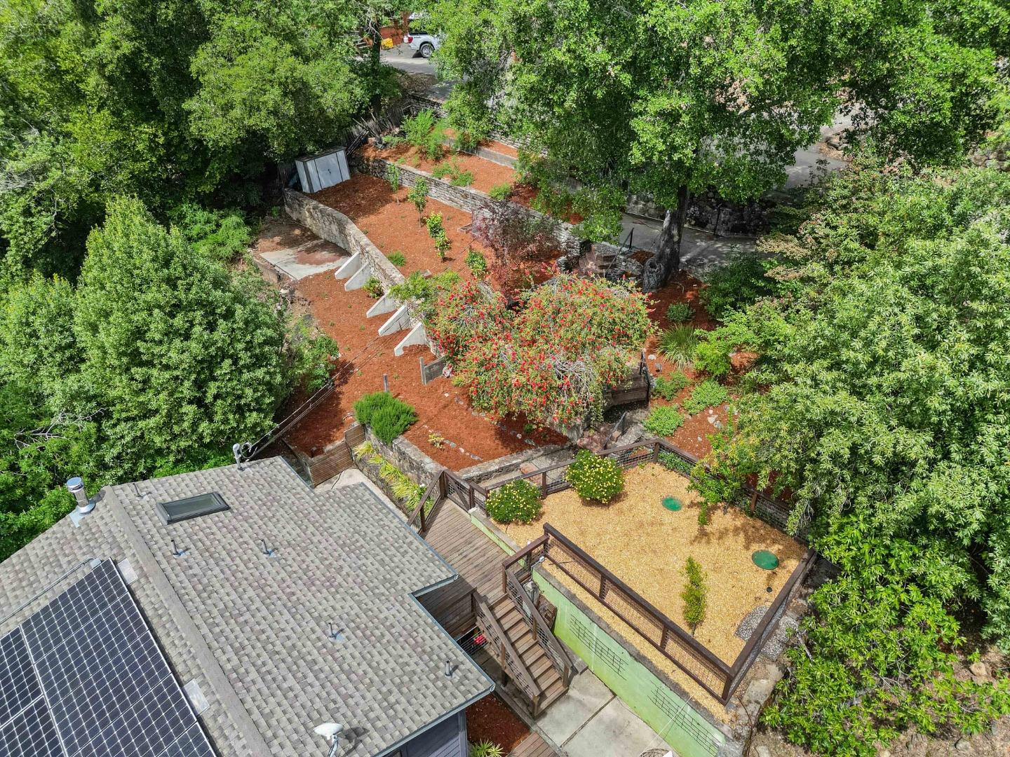 Detail Gallery Image 43 of 45 For 19060 Laurel Dr, Los Gatos,  CA 95033 - 2 Beds | 2/1 Baths