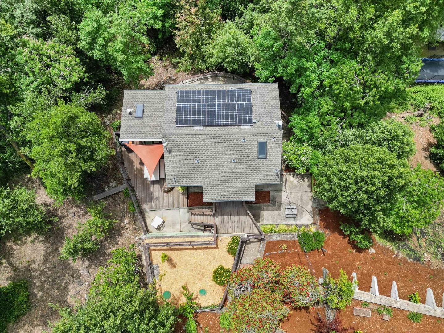 Detail Gallery Image 44 of 45 For 19060 Laurel Dr, Los Gatos,  CA 95033 - 2 Beds | 2/1 Baths