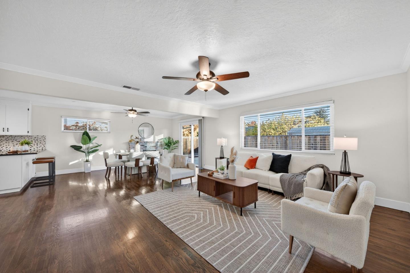 Detail Gallery Image 7 of 27 For 1460 Inskip Dr, Campbell,  CA 95008 - 3 Beds | 2 Baths