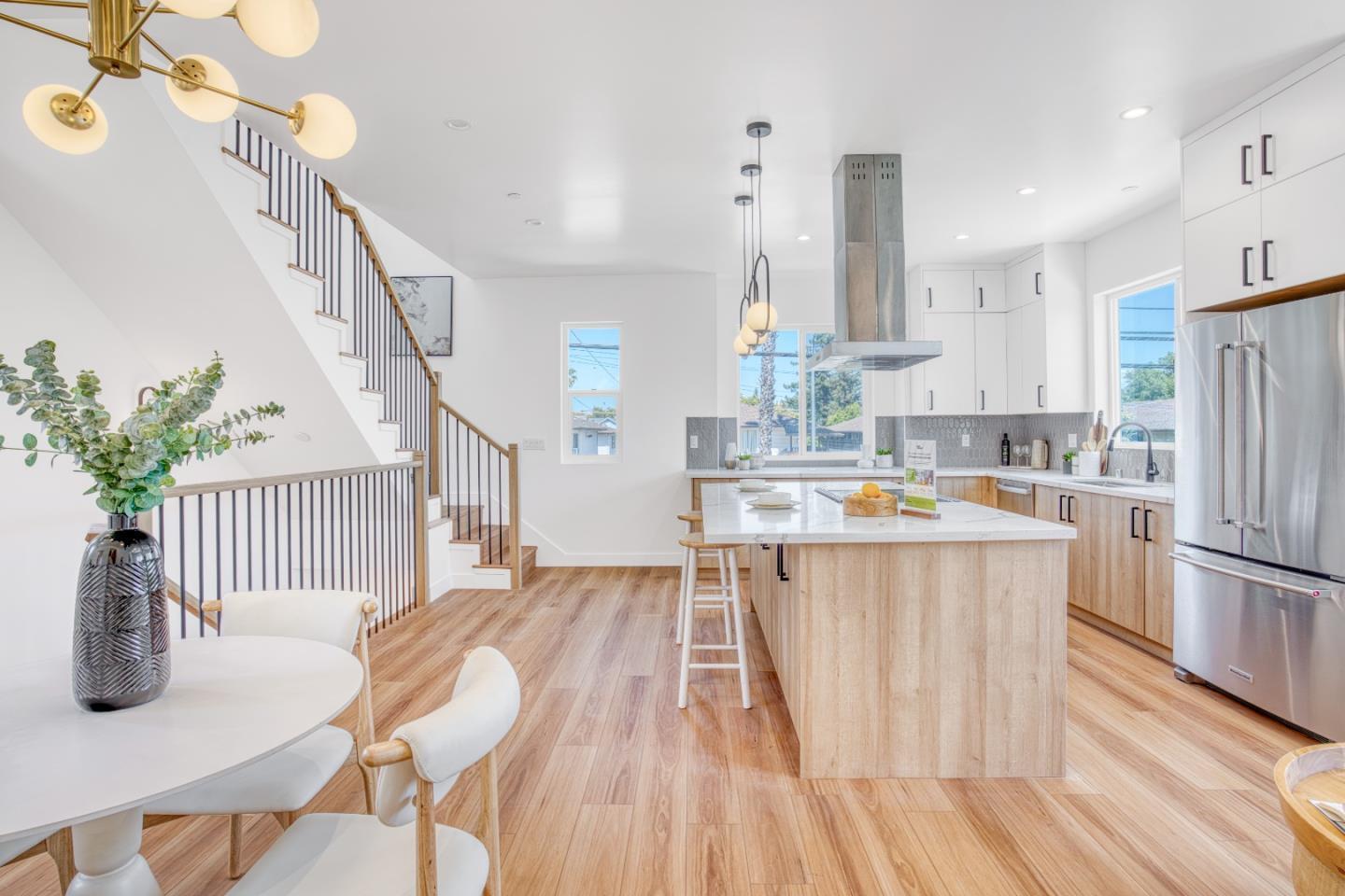 Photo #6: ML82028584 Listing: Photo #6