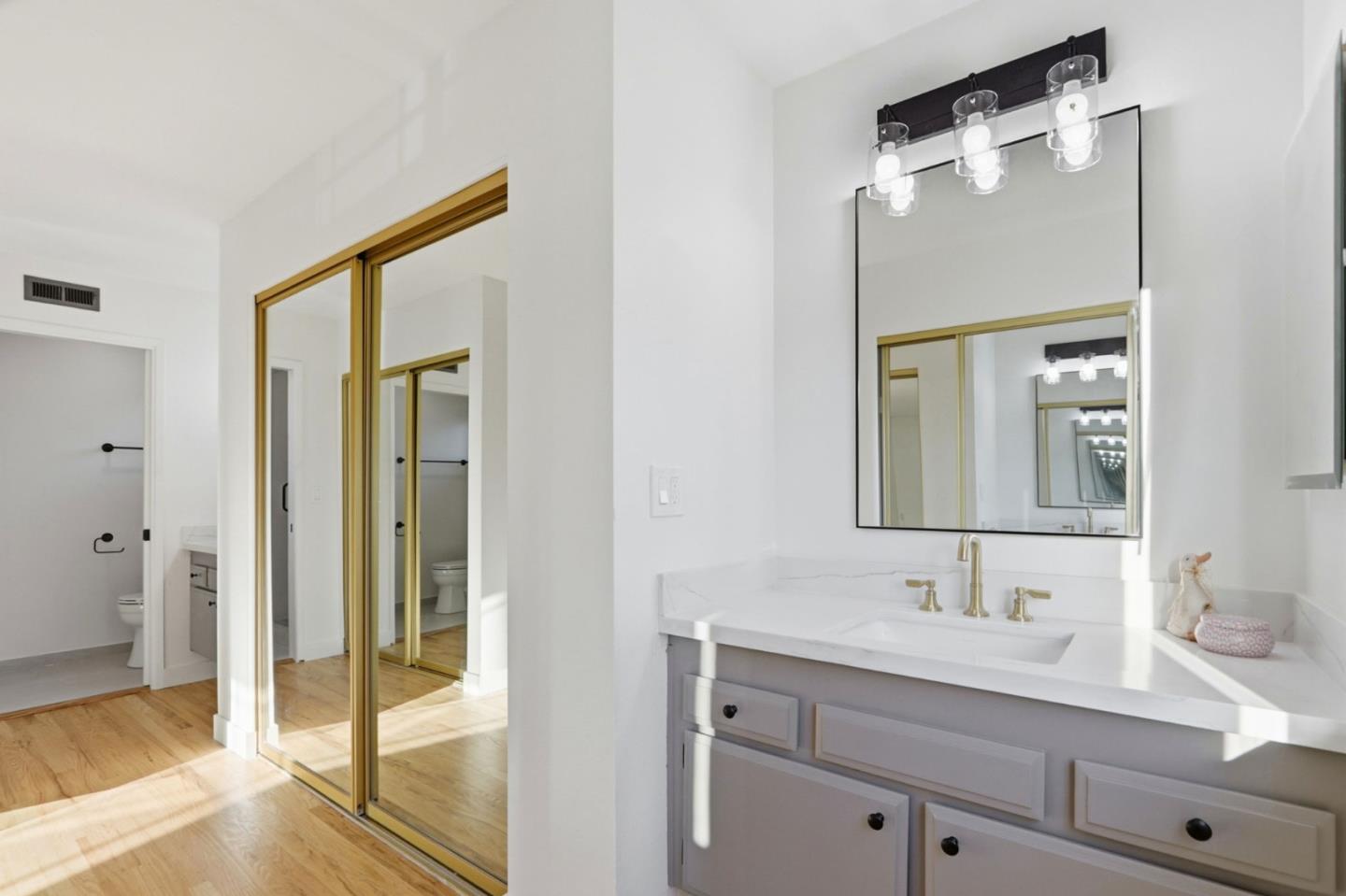 Detail Gallery Image 16 of 22 For Nola Dr, San Jose,  CA 95125 - 5 Beds | 2/1 Baths