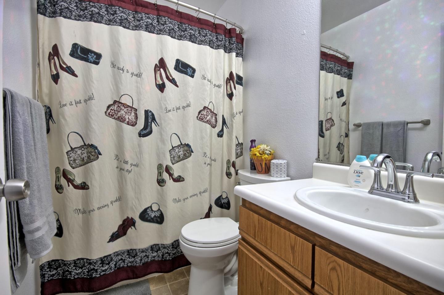 Detail Gallery Image 10 of 13 For 1064 Madrid St, Soledad,  CA 93960 - 4 Beds | 2 Baths