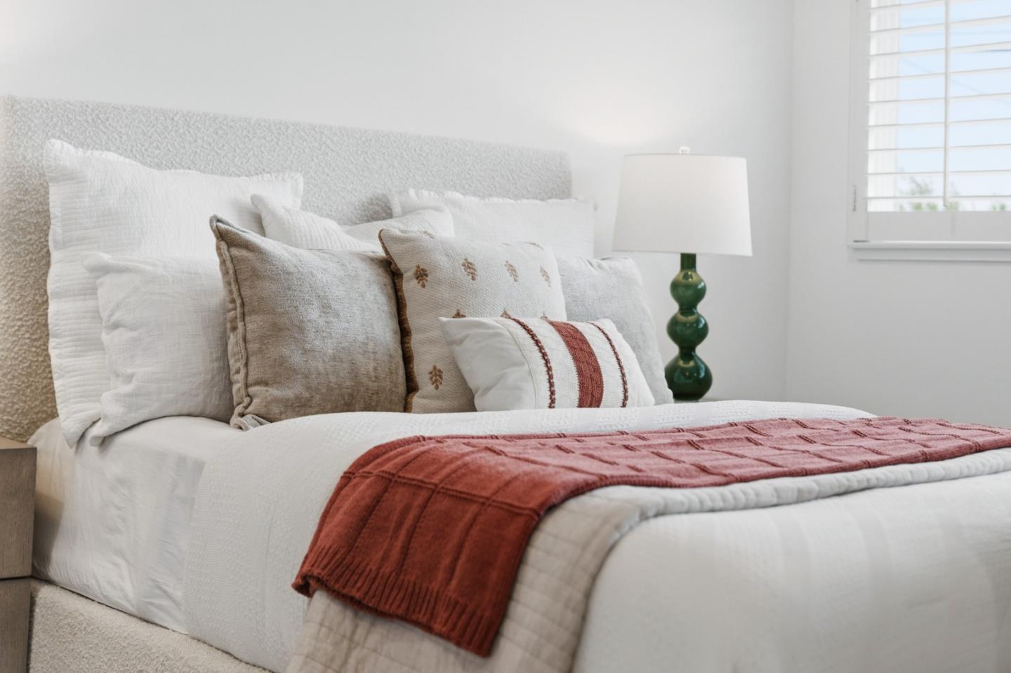 Detail Gallery Image 30 of 69 For 439 Yellowstone Dr, South San Francisco,  CA 94080 - 3 Beds | 2 Baths