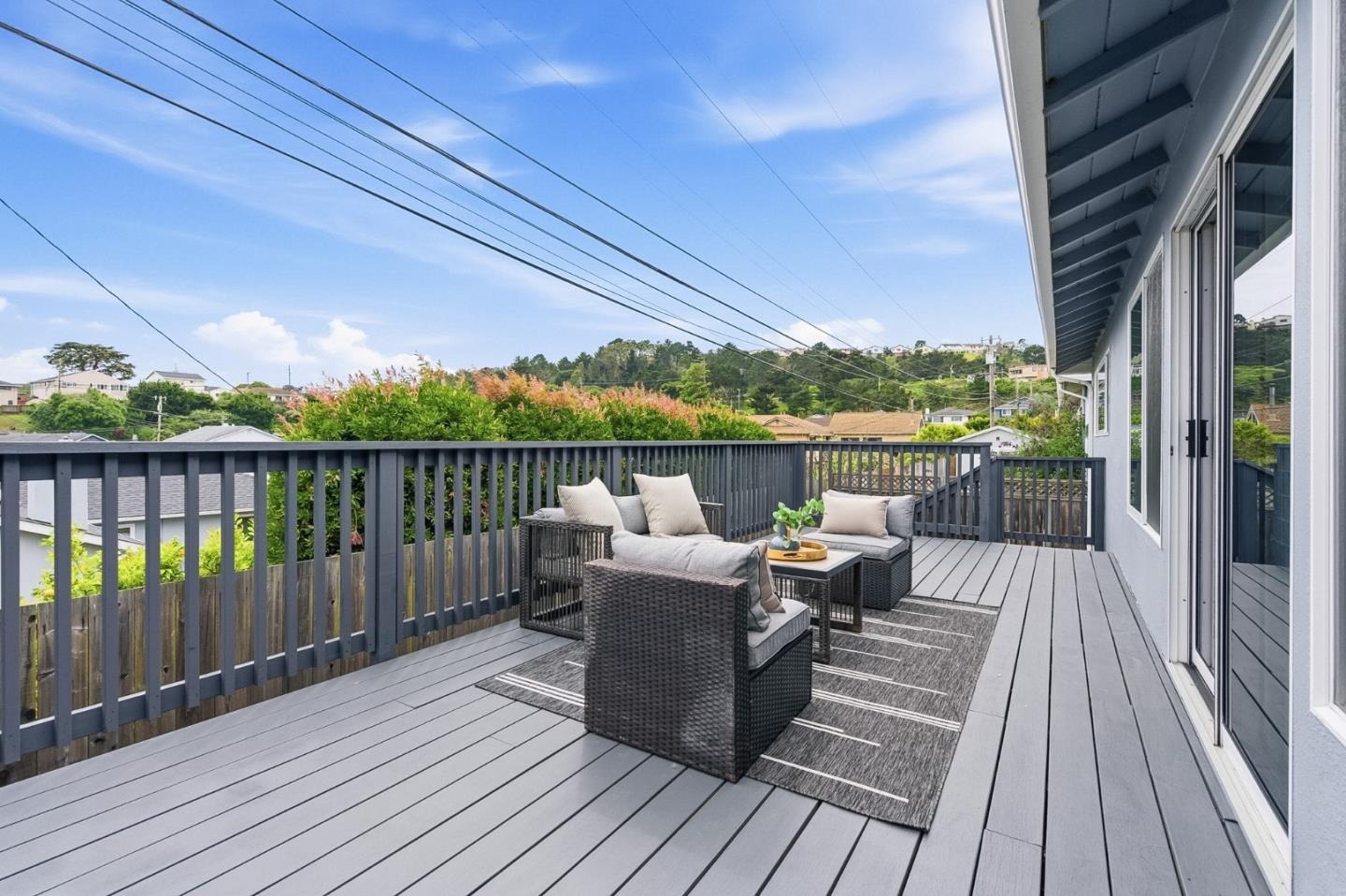 Detail Gallery Image 43 of 69 For 439 Yellowstone Dr, South San Francisco,  CA 94080 - 3 Beds | 2 Baths