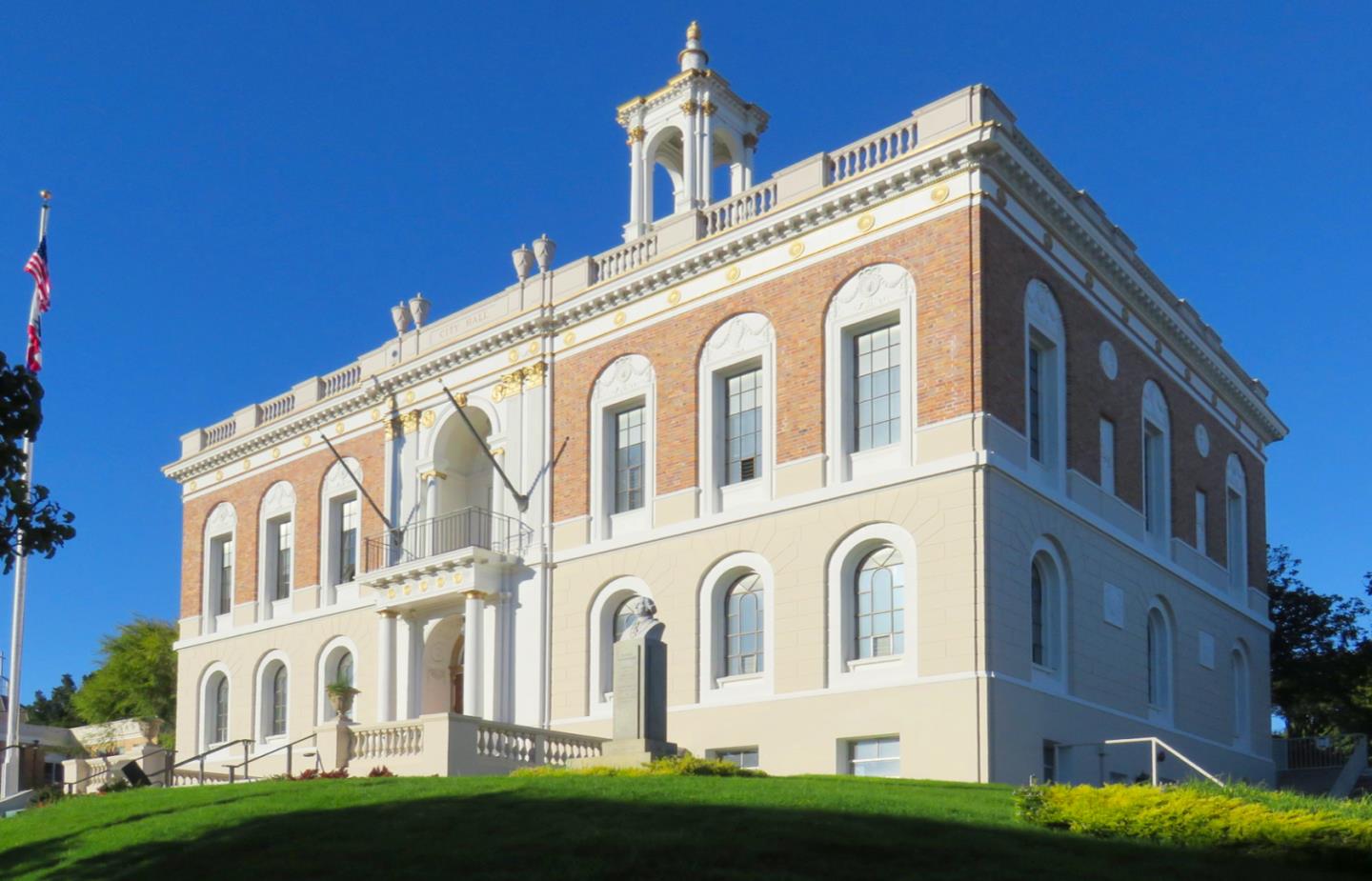 Detail Gallery Image 62 of 69 For 439 Yellowstone Dr, South San Francisco,  CA 94080 - 3 Beds | 2 Baths
