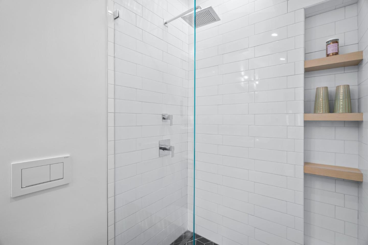 Detail Gallery Image 24 of 58 For 628 8th Ave, Menlo Park,  CA 94025 - 2 Beds | 2 Baths