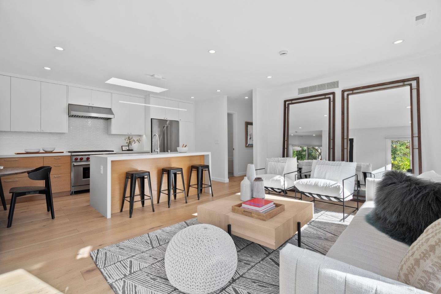 Detail Gallery Image 6 of 58 For 628 8th Ave, Menlo Park,  CA 94025 - 2 Beds | 2 Baths