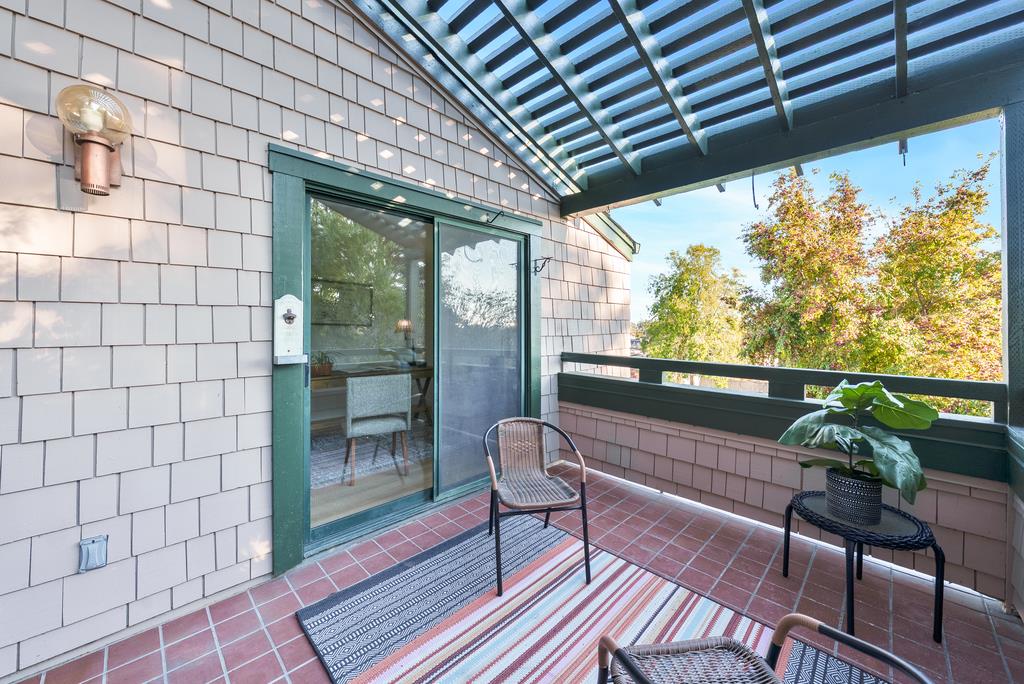 Detail Gallery Image 17 of 37 For 318 Soquel Ave #D3,  Santa Cruz,  CA 95062 - 2 Beds | 2 Baths