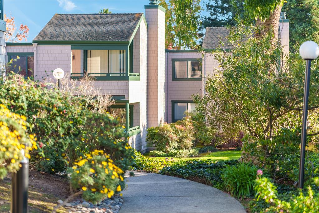 Detail Gallery Image 31 of 37 For 318 Soquel Ave #D3,  Santa Cruz,  CA 95062 - 2 Beds | 2 Baths