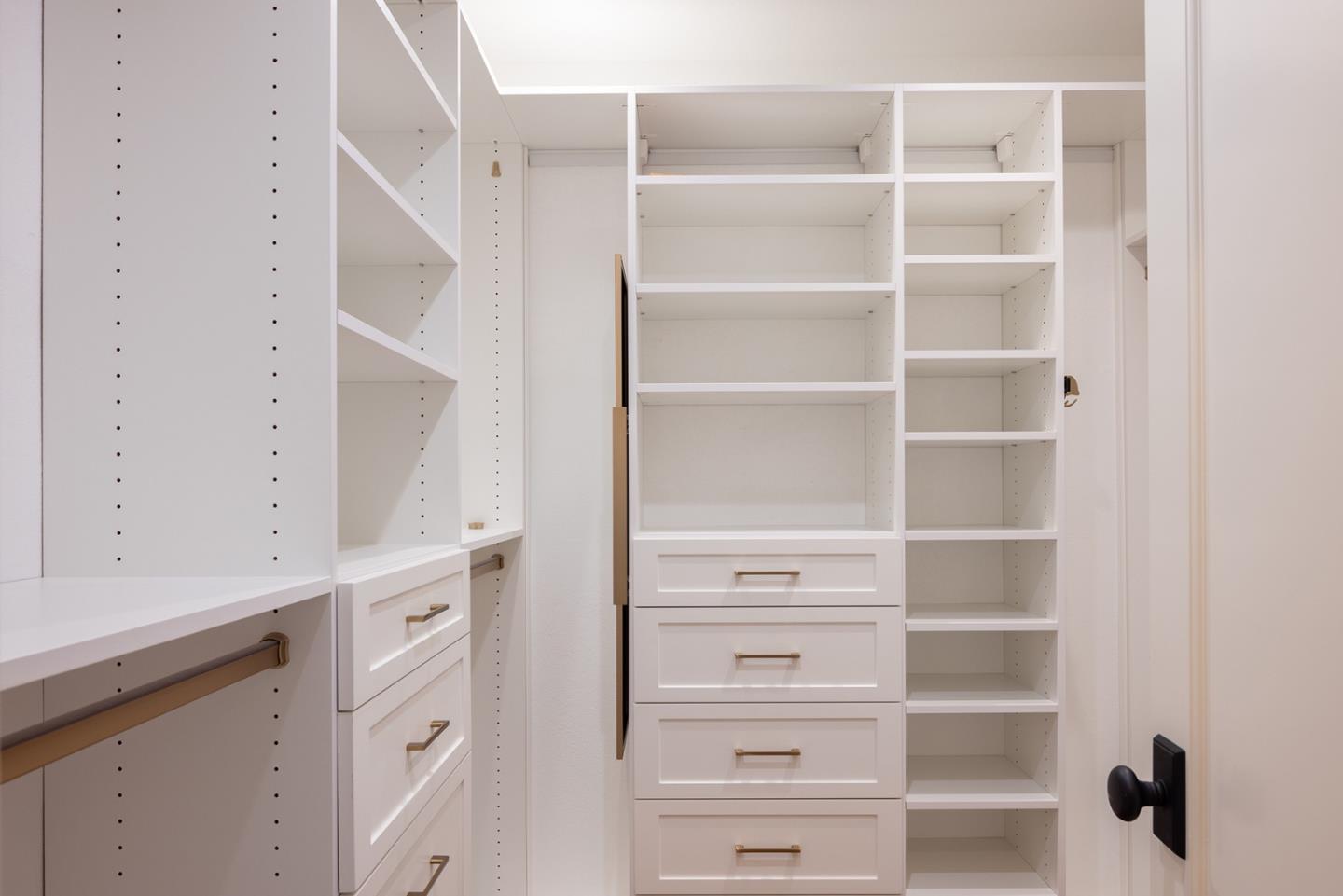 Detail Gallery Image 19 of 28 For 8022 River Pl, Carmel,  CA 93923 - 3 Beds | 2/1 Baths