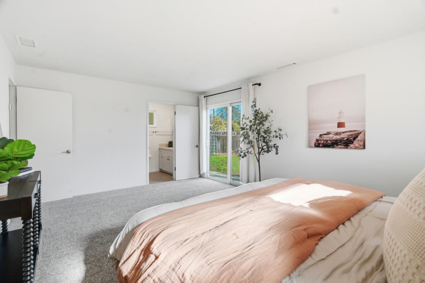 Detail Gallery Image 14 of 71 For 120 Corinne Ave, Santa Cruz,  CA 95065 - 3 Beds | 2 Baths