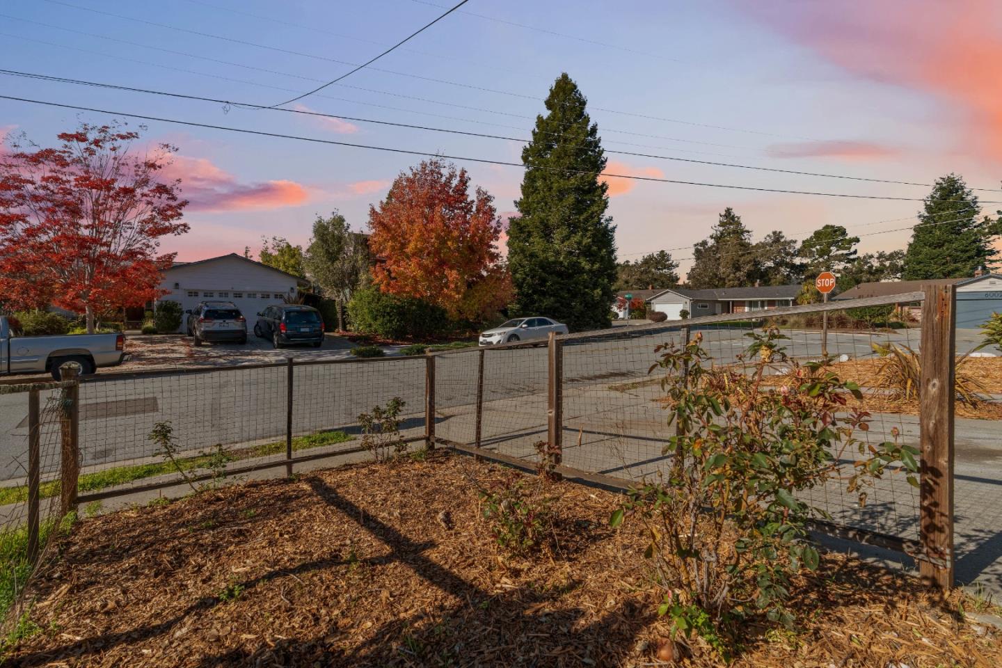 Detail Gallery Image 60 of 71 For 120 Corinne Ave, Santa Cruz,  CA 95065 - 3 Beds | 2 Baths