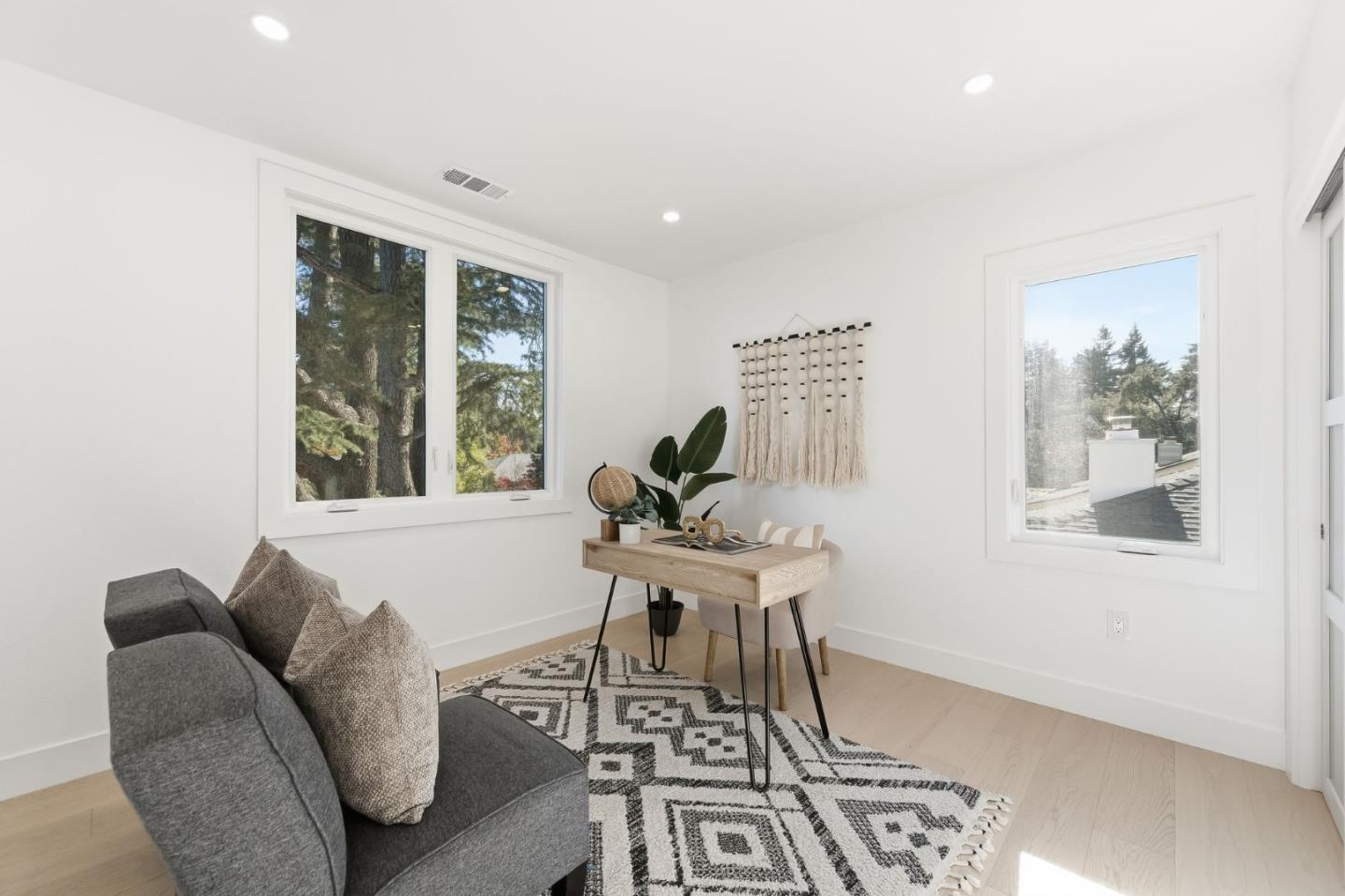 Detail Gallery Image 24 of 44 For 1748 Crane Ave, Mountain View,  CA 94040 - 4 Beds | 3/1 Baths