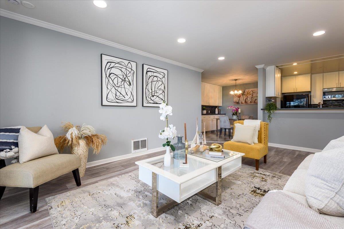 Detail Gallery Image 11 of 36 For 222 Laurel St #101,  San Carlos,  CA 94070 - 2 Beds | 2 Baths