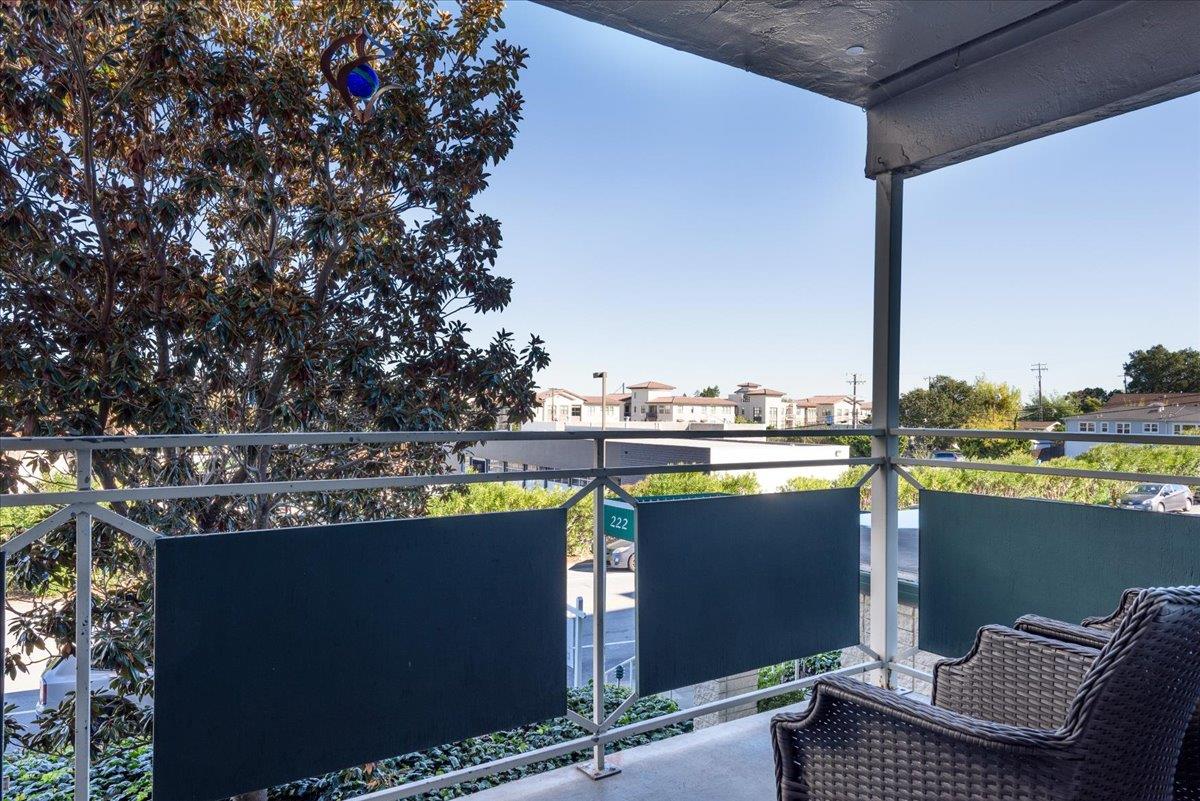 Detail Gallery Image 25 of 36 For 222 Laurel St #101,  San Carlos,  CA 94070 - 2 Beds | 2 Baths