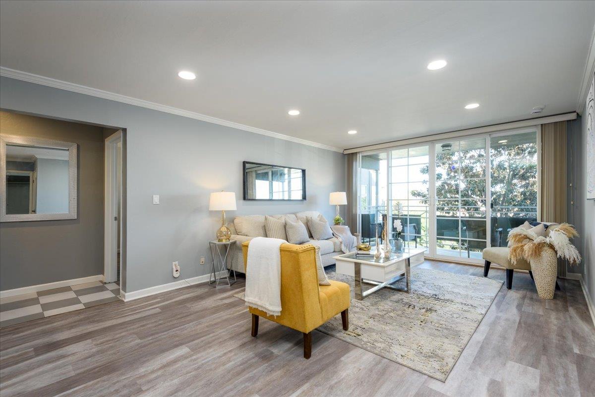 Detail Gallery Image 8 of 36 For 222 Laurel St #101,  San Carlos,  CA 94070 - 2 Beds | 2 Baths