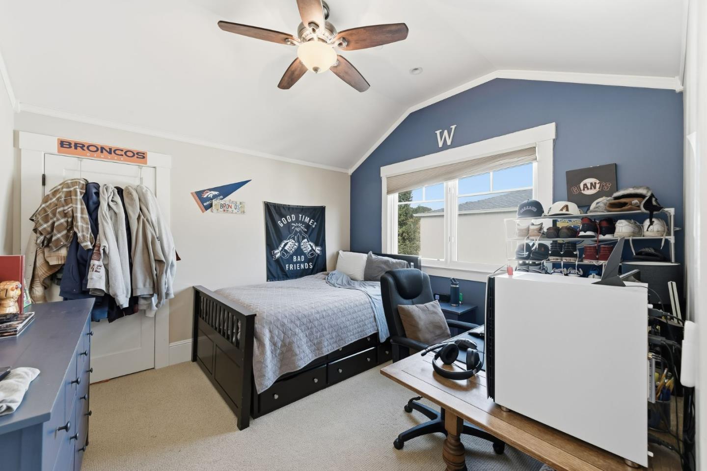 Detail Gallery Image 22 of 32 For 1212 Mills Ave, Burlingame,  CA 94010 - 4 Beds | 3 Baths