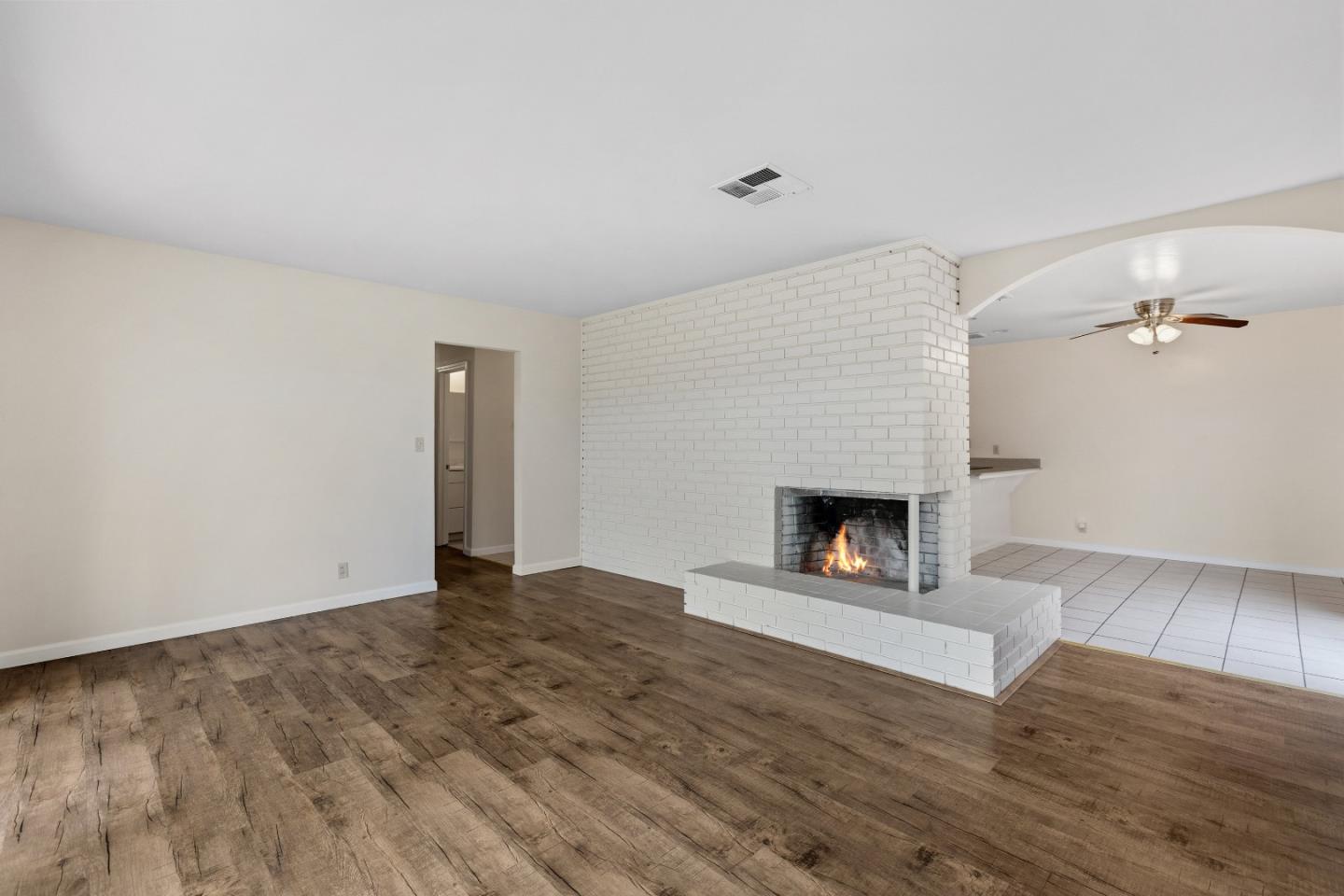 Detail Gallery Image 10 of 29 For 2048 Mayfield Ave, San Jose,  CA 95130 - 4 Beds | 2 Baths