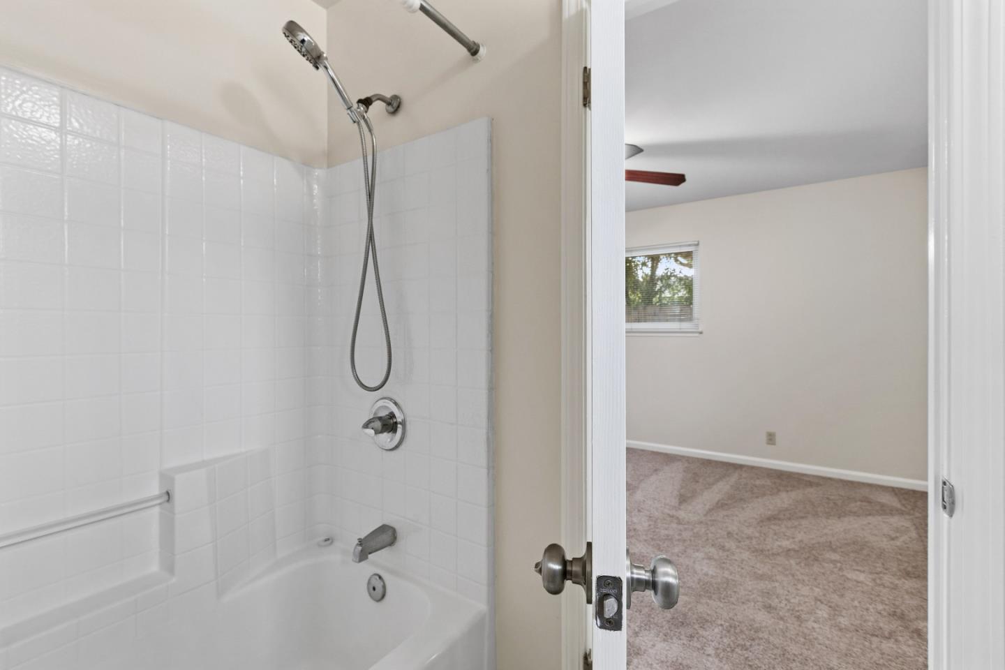 Detail Gallery Image 15 of 29 For 2048 Mayfield Ave, San Jose,  CA 95130 - 4 Beds | 2 Baths
