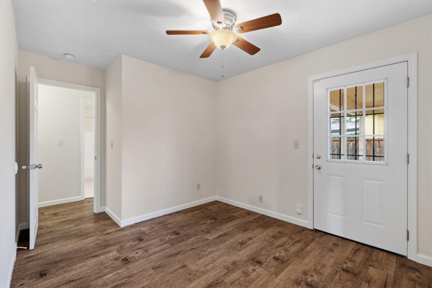 Detail Gallery Image 17 of 29 For 2048 Mayfield Ave, San Jose,  CA 95130 - 4 Beds | 2 Baths