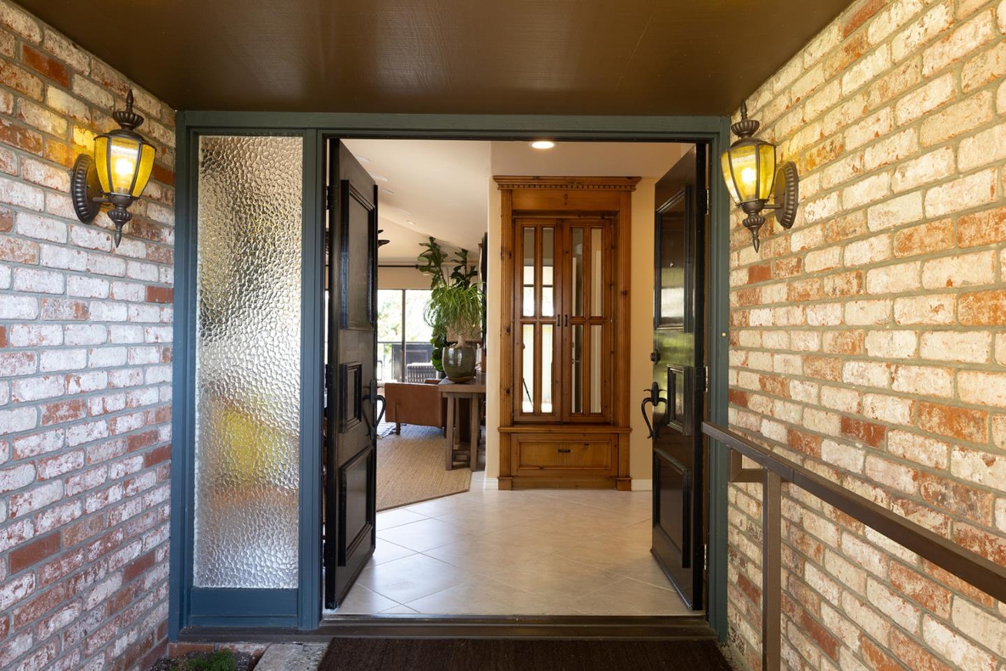 Detail Gallery Image 17 of 37 For 261 Del Mesa Carmel, Carmel,  CA 93923 - 2 Beds | 2 Baths