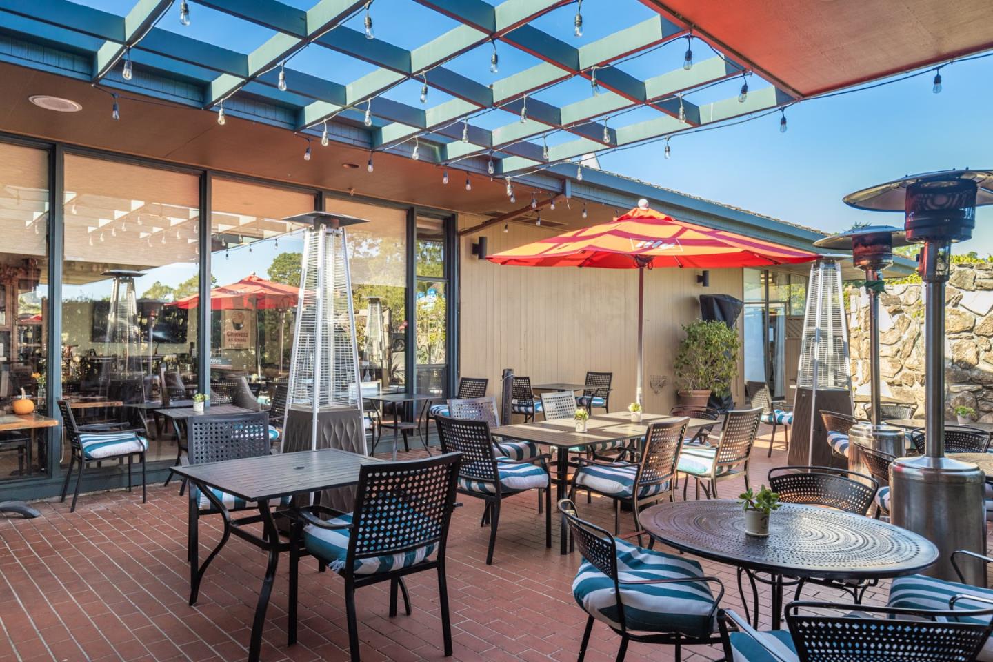 Detail Gallery Image 23 of 37 For 261 Del Mesa Carmel, Carmel,  CA 93923 - 2 Beds | 2 Baths