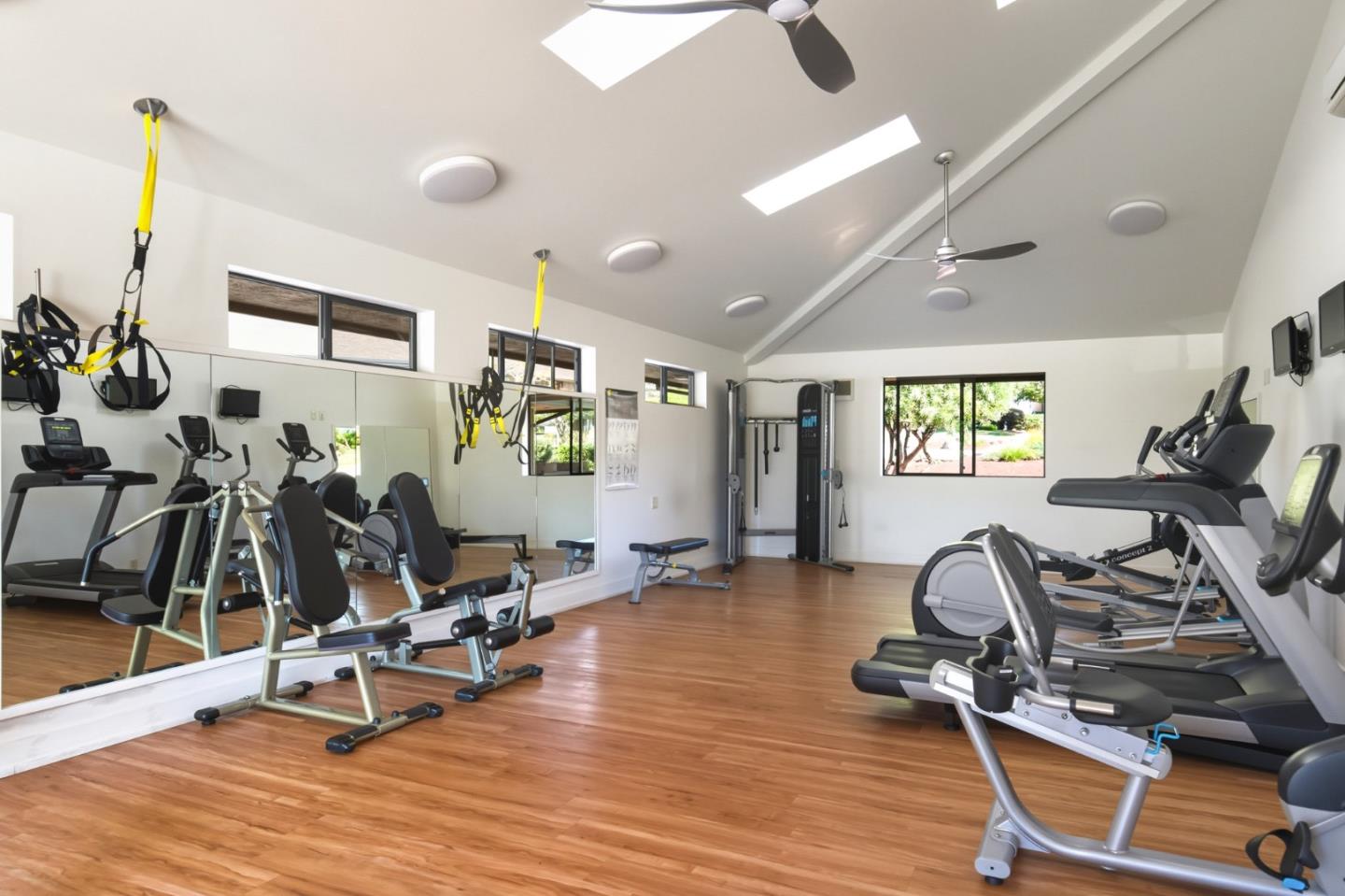 Detail Gallery Image 34 of 37 For 261 Del Mesa Carmel, Carmel,  CA 93923 - 2 Beds | 2 Baths