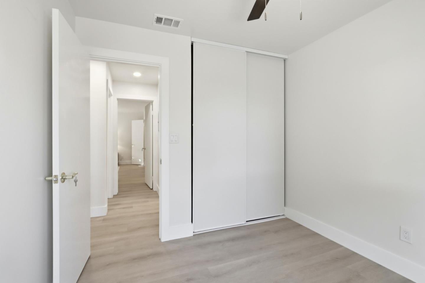 Detail Gallery Image 18 of 40 For 451 Carpentier Way, San Jose,  CA 95111 - 4 Beds | 2/1 Baths